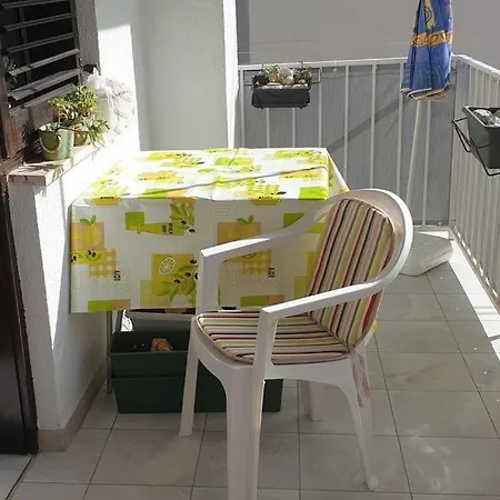 Oleander بيت ضيافة