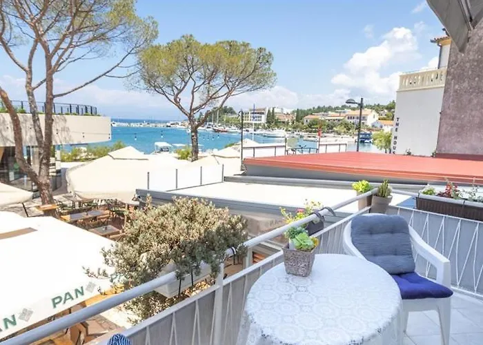 Oleander マリンスカ