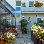 Oleander 4* Malinska
