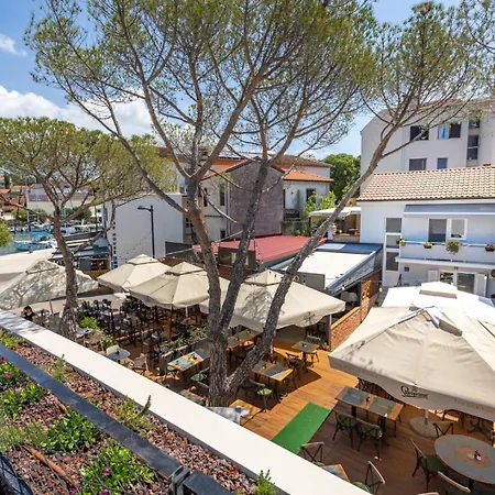 Gostinjska kuća Oleander 4*