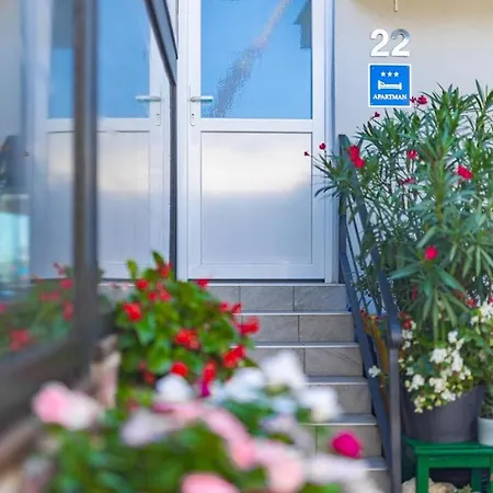 Guest house Oleander Malinska